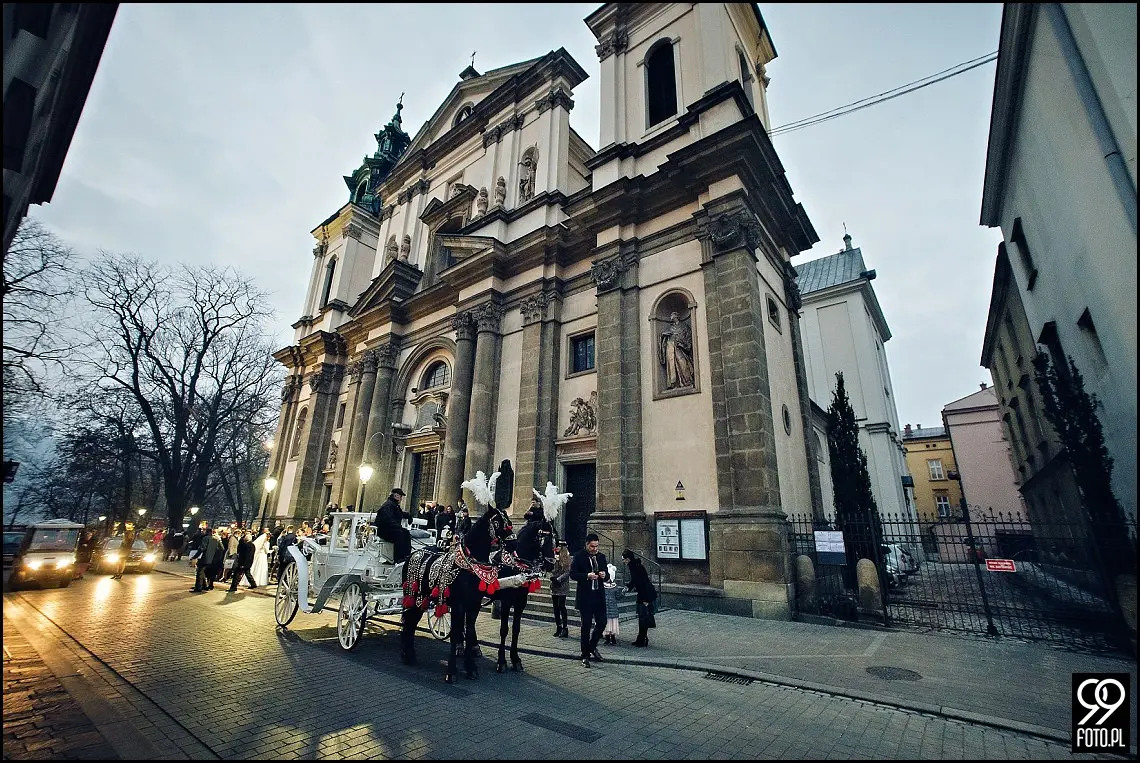 reportaż ślubny kościół Świętej anny kraków,zdjęcia ślubne hotel europejski