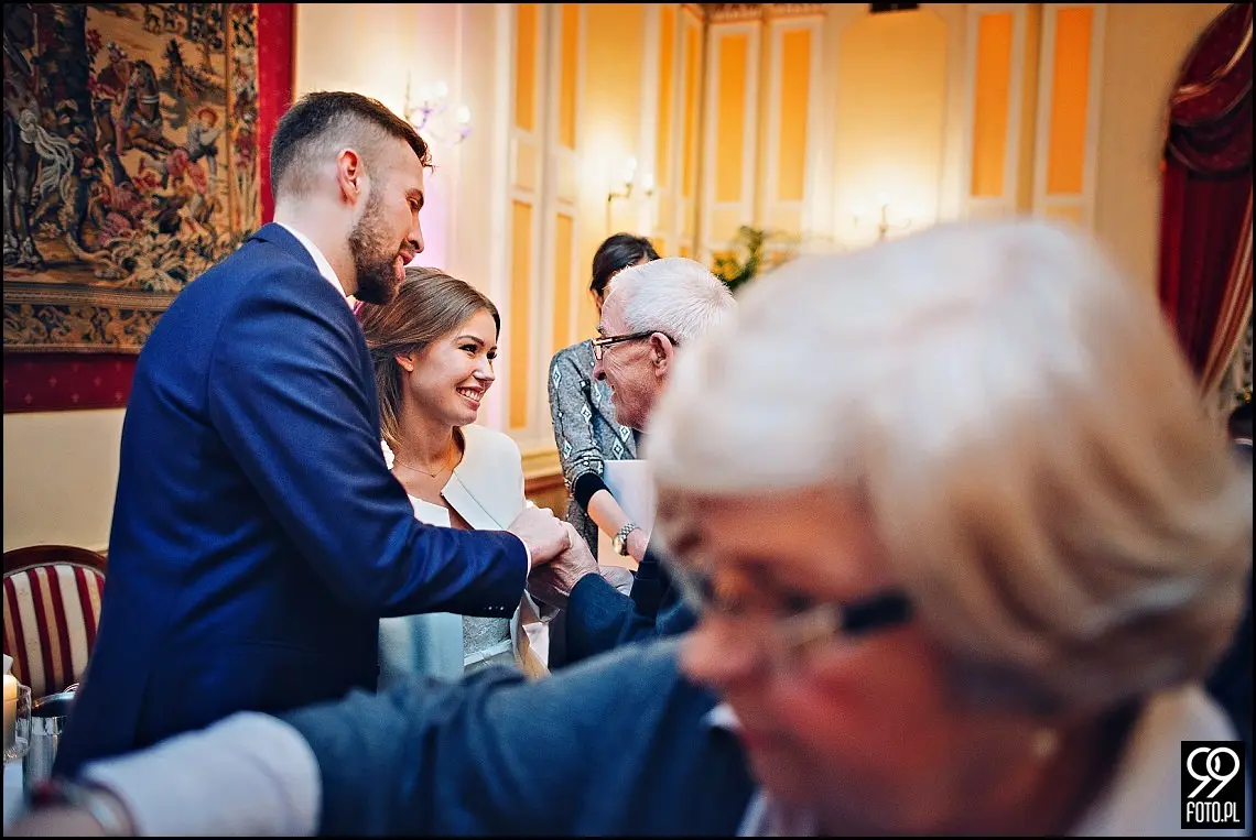 reportaż ślubny kościół Świętej anny kraków,zdjęcia ślubne hotel europejski