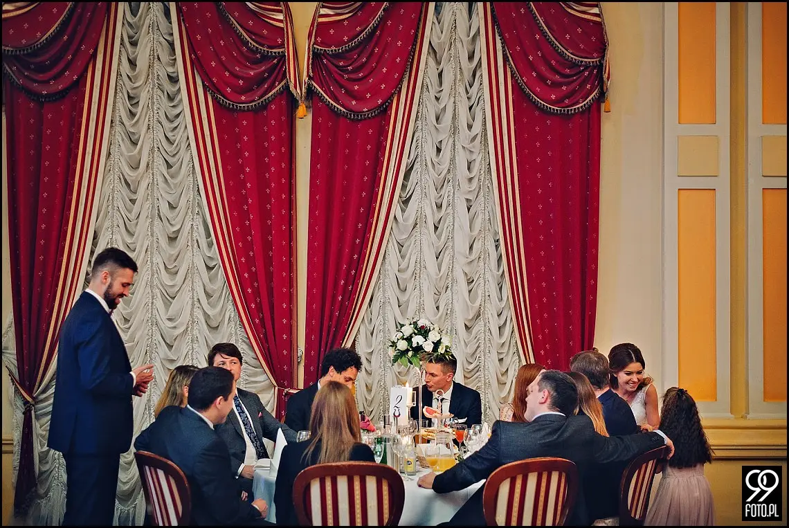 reportaż ślubny kościół Świętej anny kraków,zdjęcia ślubne hotel europejski