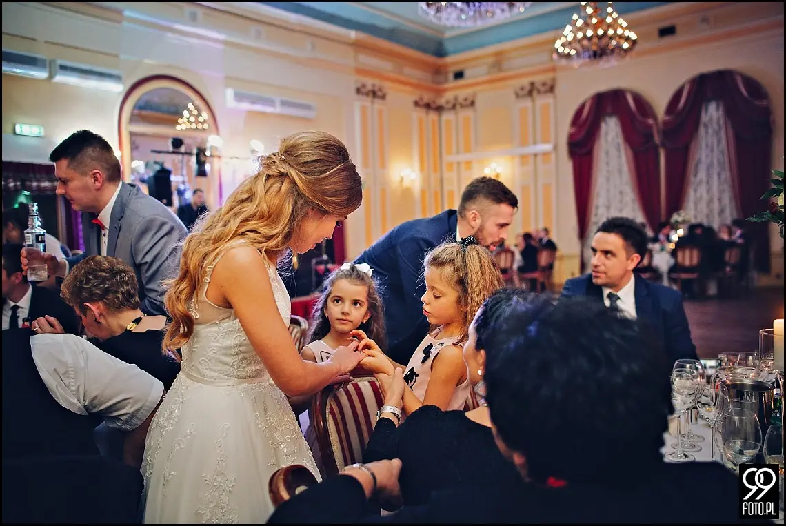 reportaż ślubny kościół Świętej anny kraków,zdjęcia ślubne hotel europejski