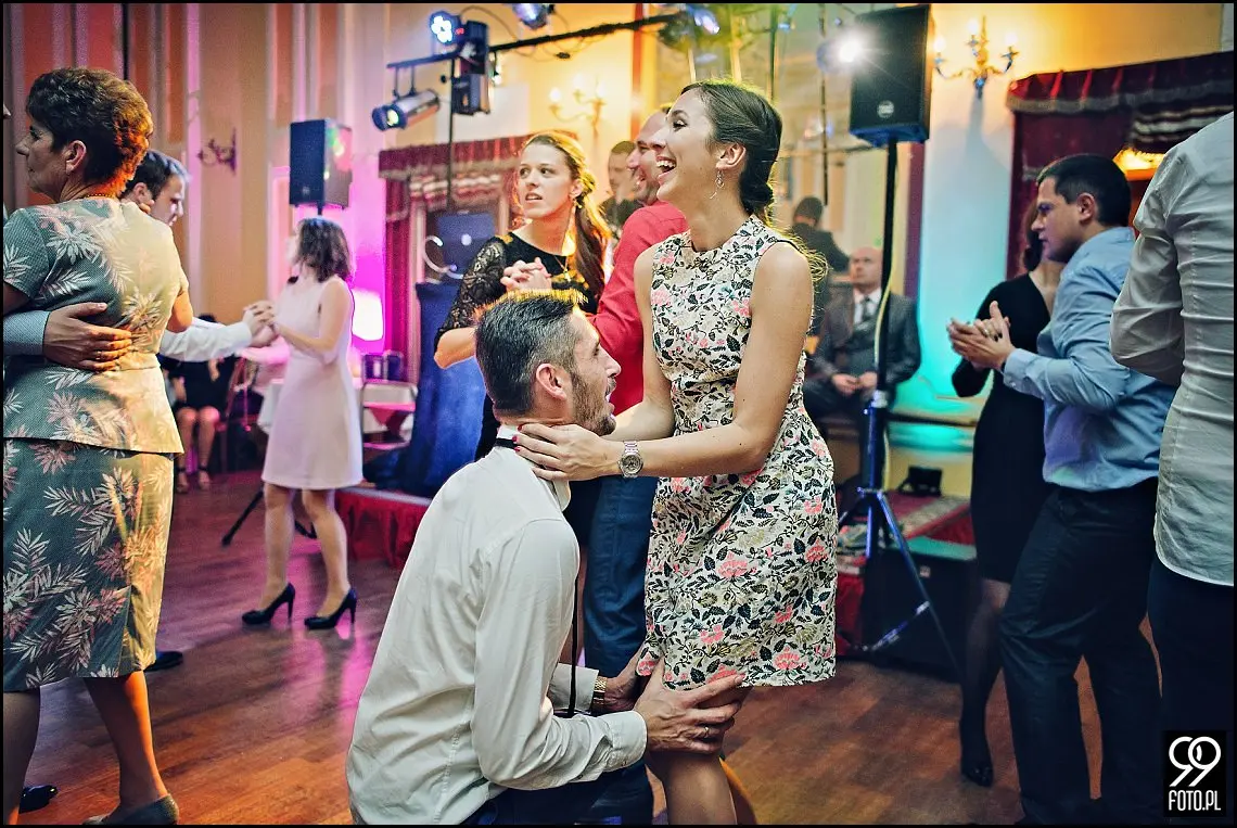 reportaż ślubny kościół Świętej anny kraków,zdjęcia ślubne hotel europejski