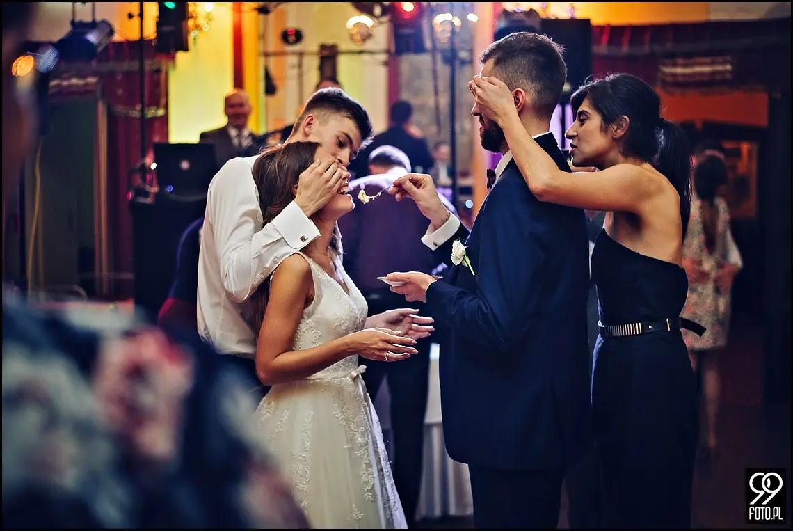 reportaż ślubny kościół Świętej anny kraków,zdjęcia ślubne hotel europejski