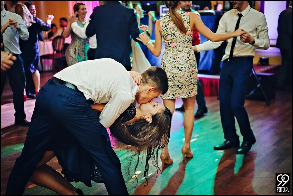 reportaż ślubny kościół Świętej anny kraków,zdjęcia ślubne hotel europejski