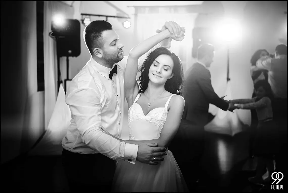 reportaż ślubny kraków,dom weselny akacjowy dwór