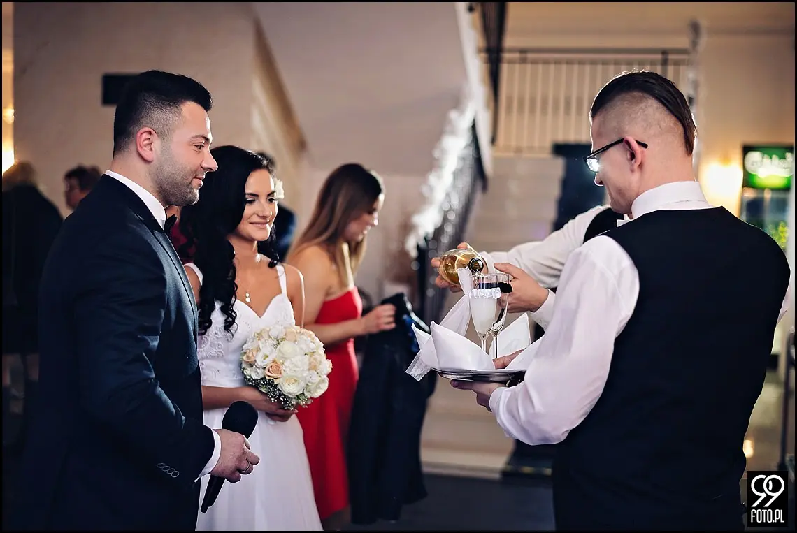 reportaż ślubny kraków,dom weselny akacjowy dwór