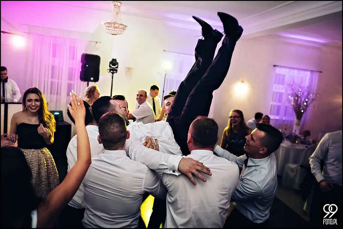 reportaż ślubny kraków,dom weselny akacjowy dwór