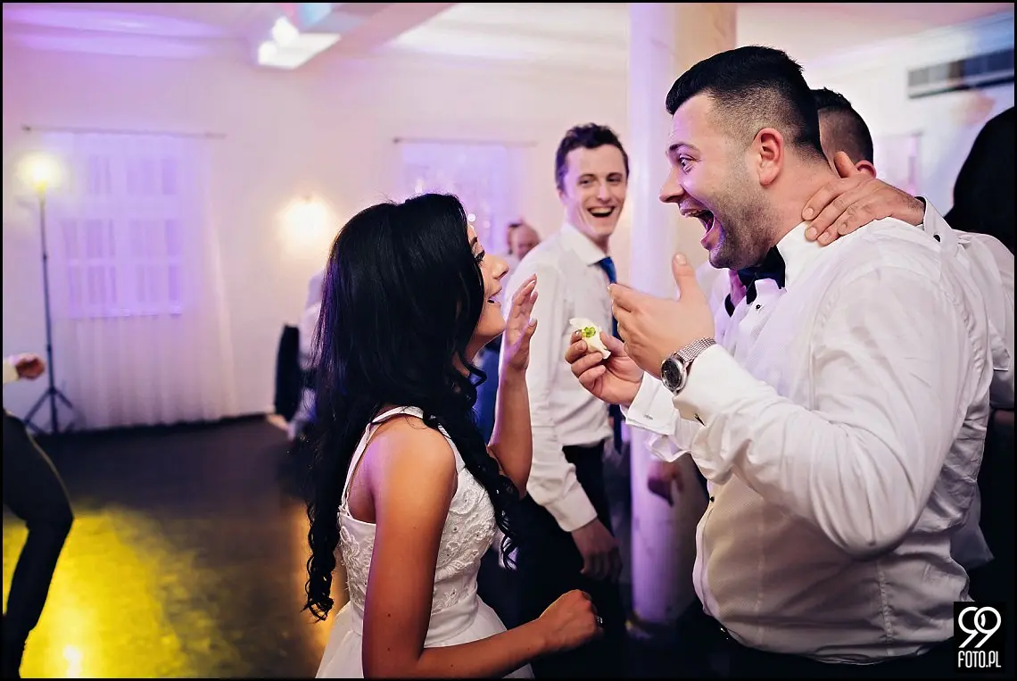 reportaż ślubny kraków,dom weselny akacjowy dwór