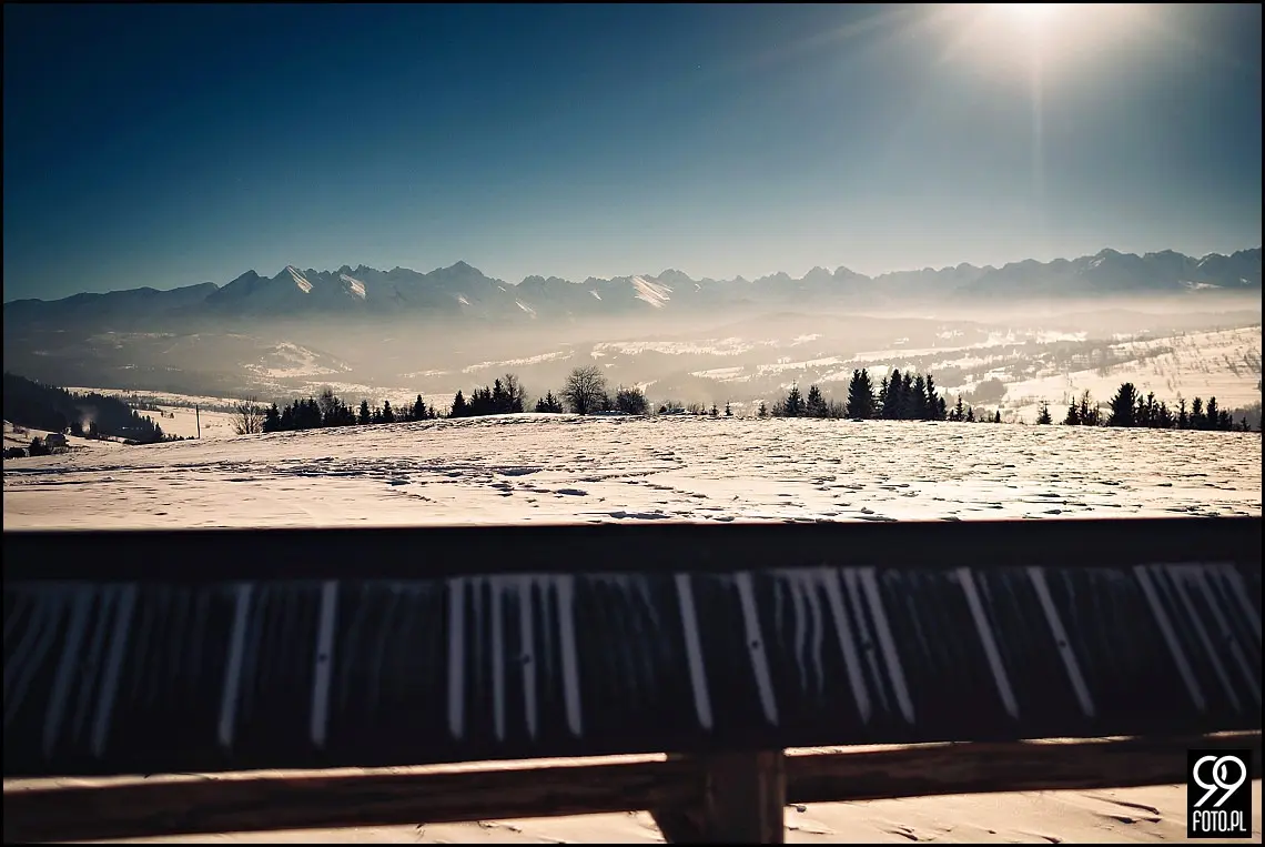 zimowa sesja ślubna w górach,plener ślubny czarna góra