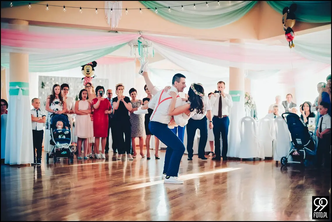 dekoracja sali weselnej,styl rustykalny,osp zawada,fotograf ślubny myślenice