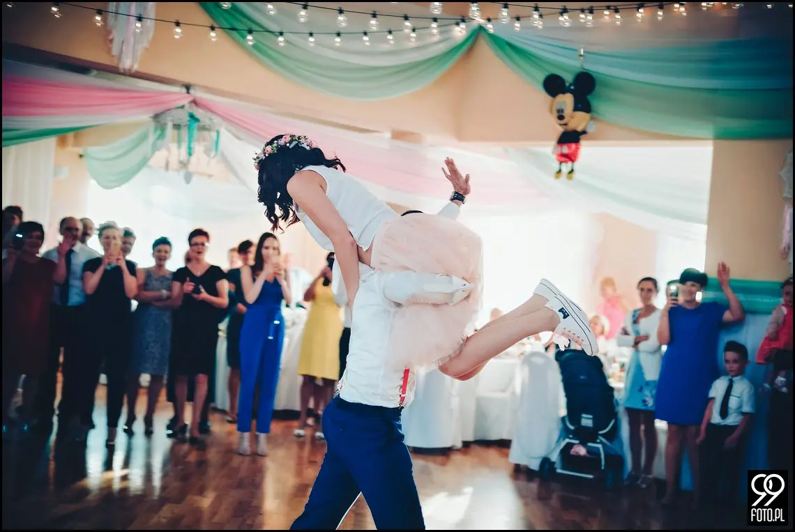 dekoracja sali weselnej,styl rustykalny,osp zawada,fotograf ślubny myślenice