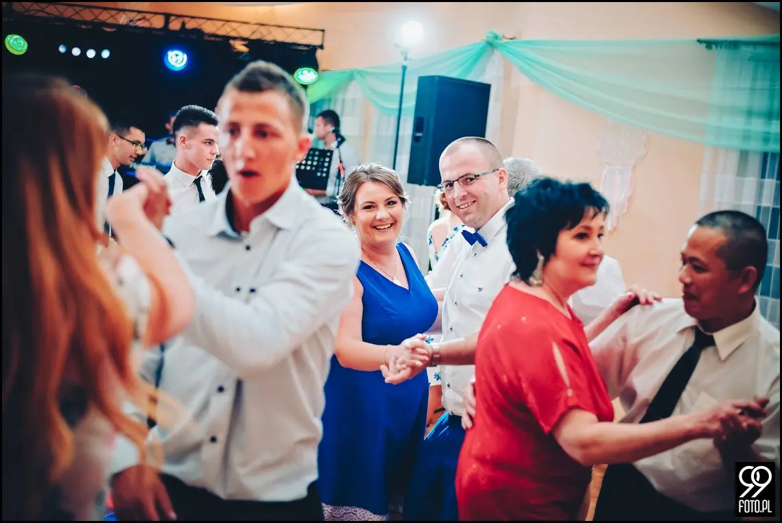 dekoracja sali weselnej,styl rustykalny,osp zawada,fotograf ślubny myślenice