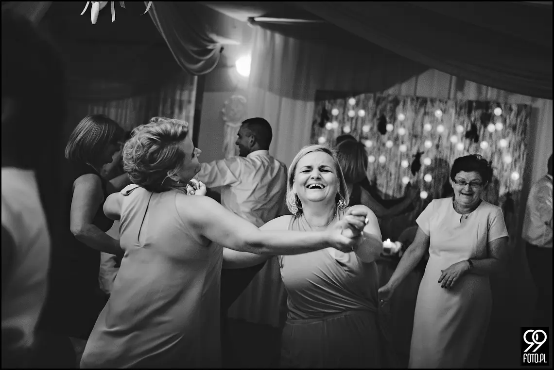 dekoracja sali weselnej,styl rustykalny,osp zawada,fotograf ślubny myślenice