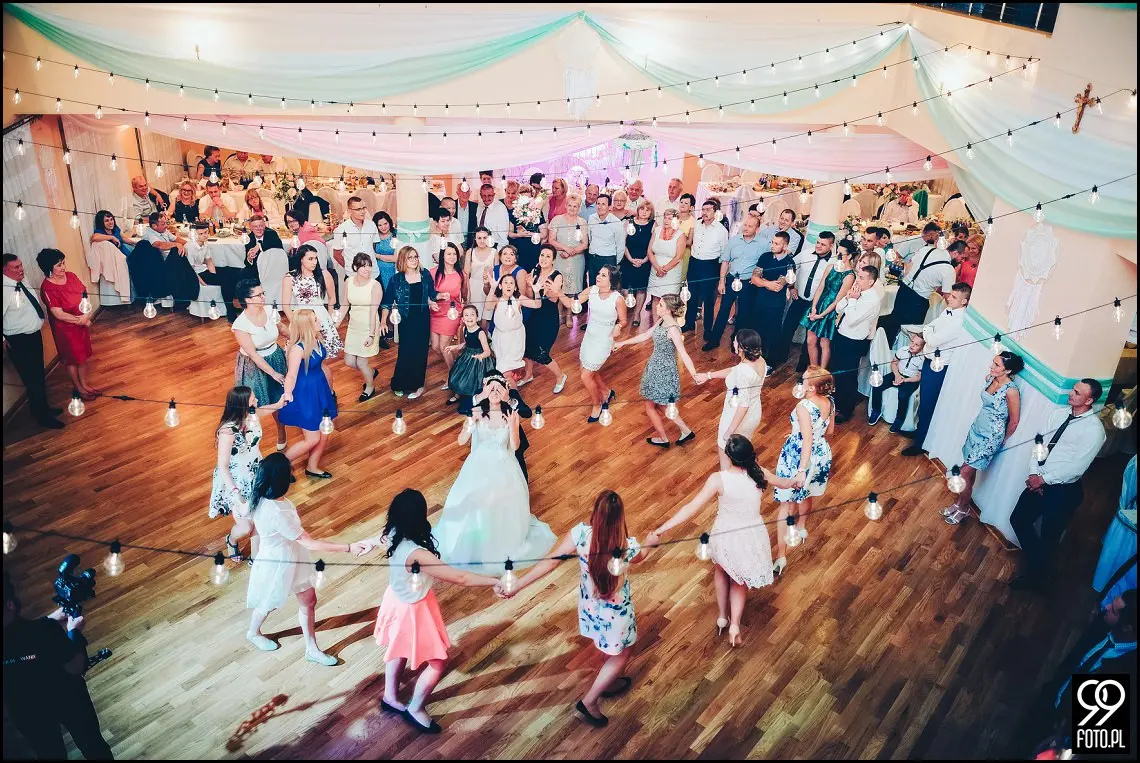 dekoracja sali weselnej,styl rustykalny,osp zawada,fotograf ślubny myślenice