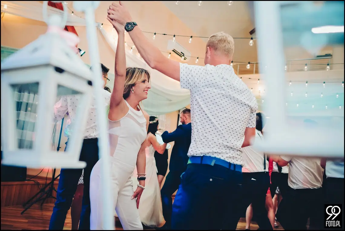 dekoracja sali weselnej,styl rustykalny,osp zawada,fotograf ślubny myślenice