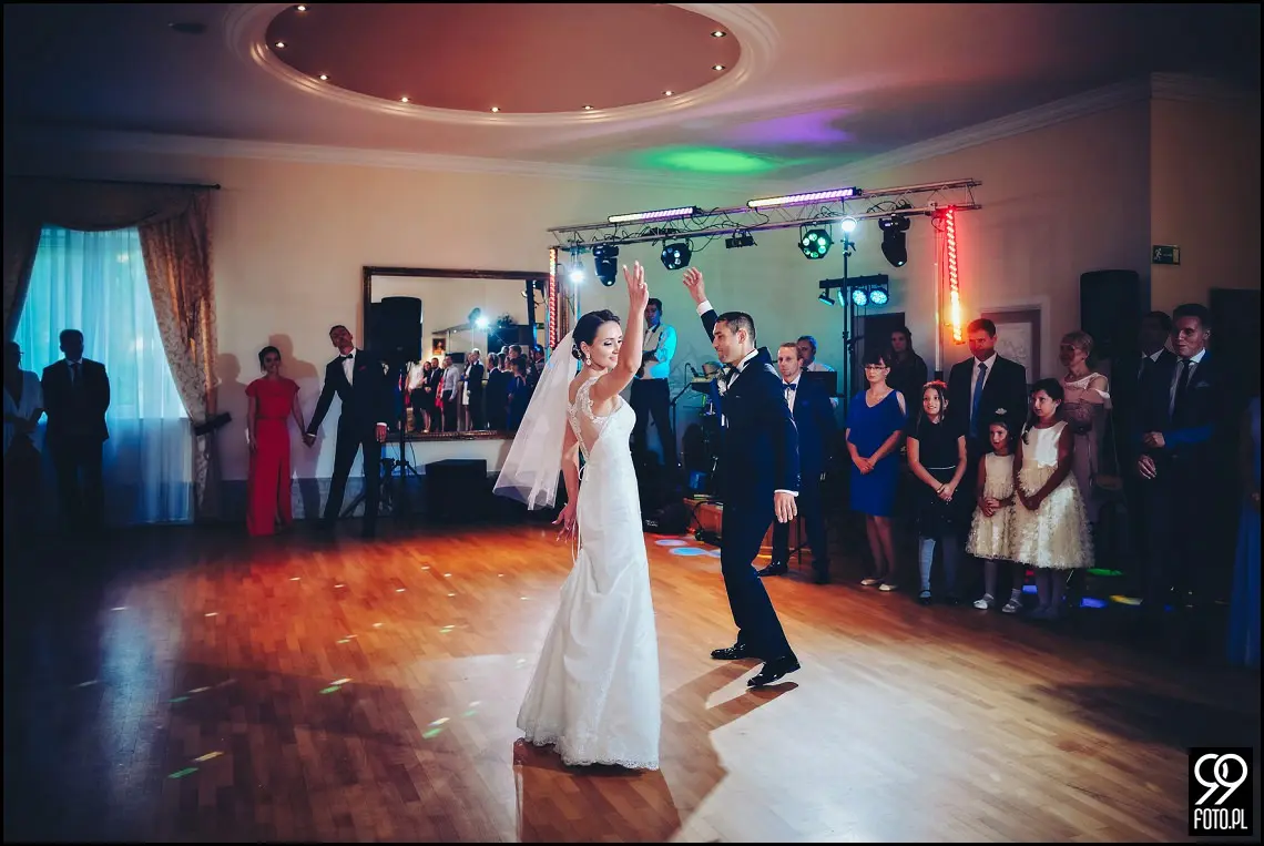 Dwór Szlachecki Sieciechowice, fotograf ślubny Miechów