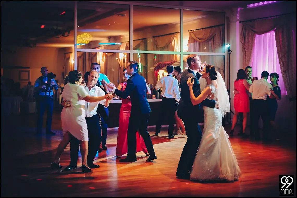 Dwór Szlachecki Sieciechowice, fotograf ślubny Miechów