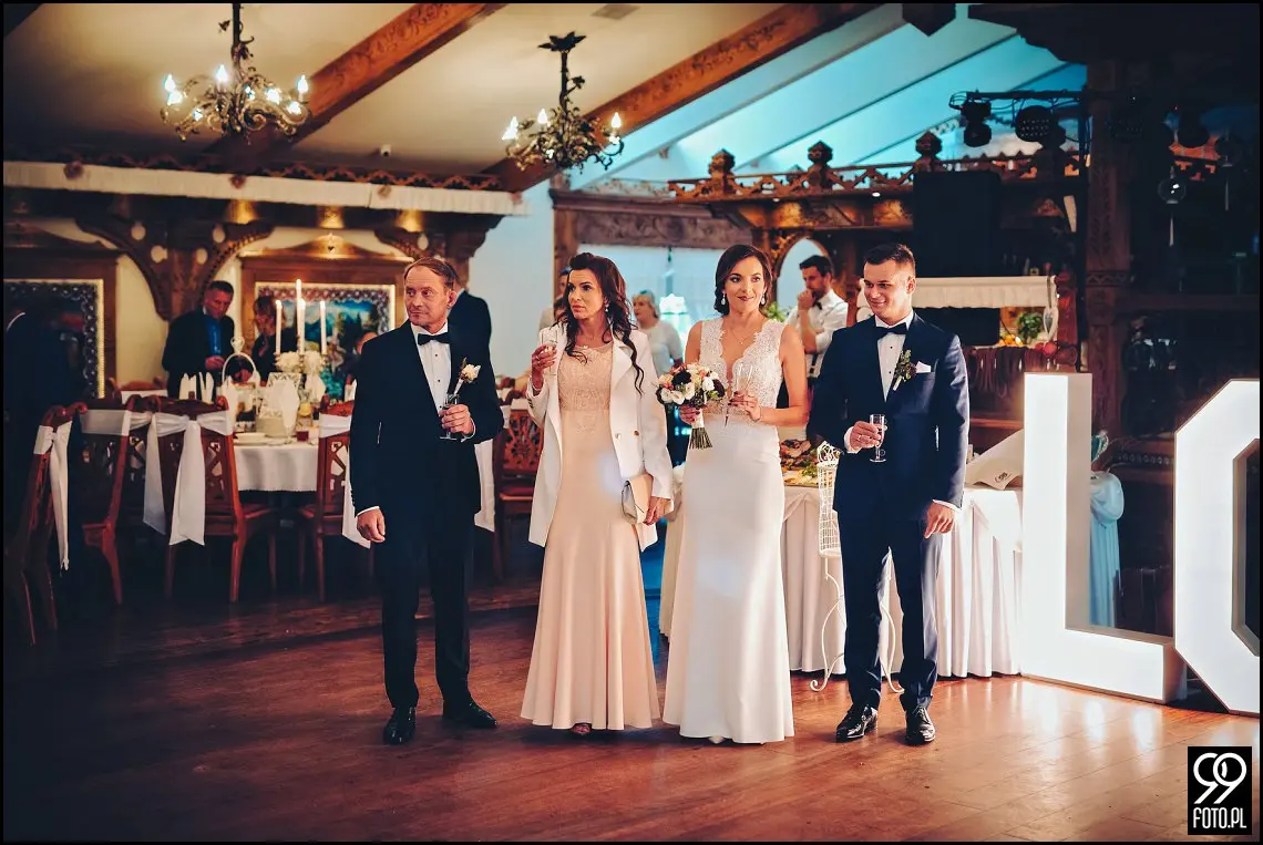 fotograf ślubny Rabka Zdrój, góralski klimat ślubny, wesele kabanos spytkowice