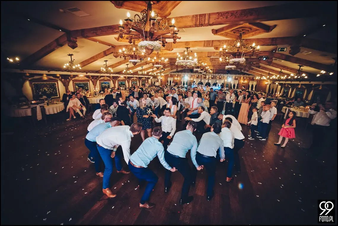 fotograf ślubny Rabka Zdrój, góralski klimat ślubny, wesele kabanos spytkowice