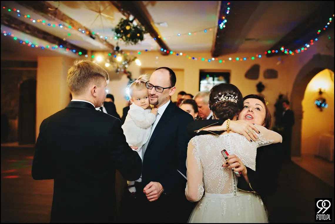 Karczma Pod Kogutkiem Krzywaczka, reportaż ślubny Maków Podhalański