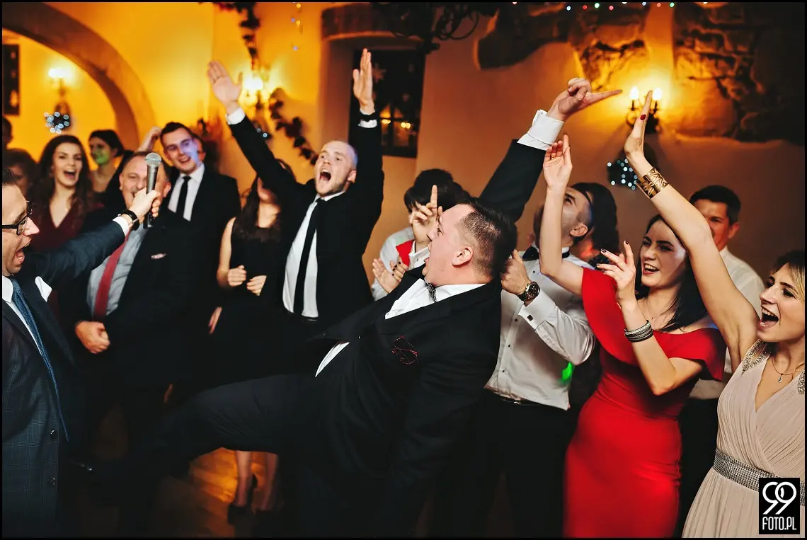 Karczma Pod Kogutkiem Krzywaczka, reportaż ślubny Maków Podhalański