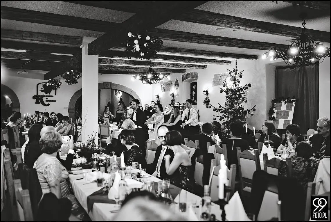 Karczma Pod Kogutkiem Krzywaczka, reportaż ślubny Maków Podhalański