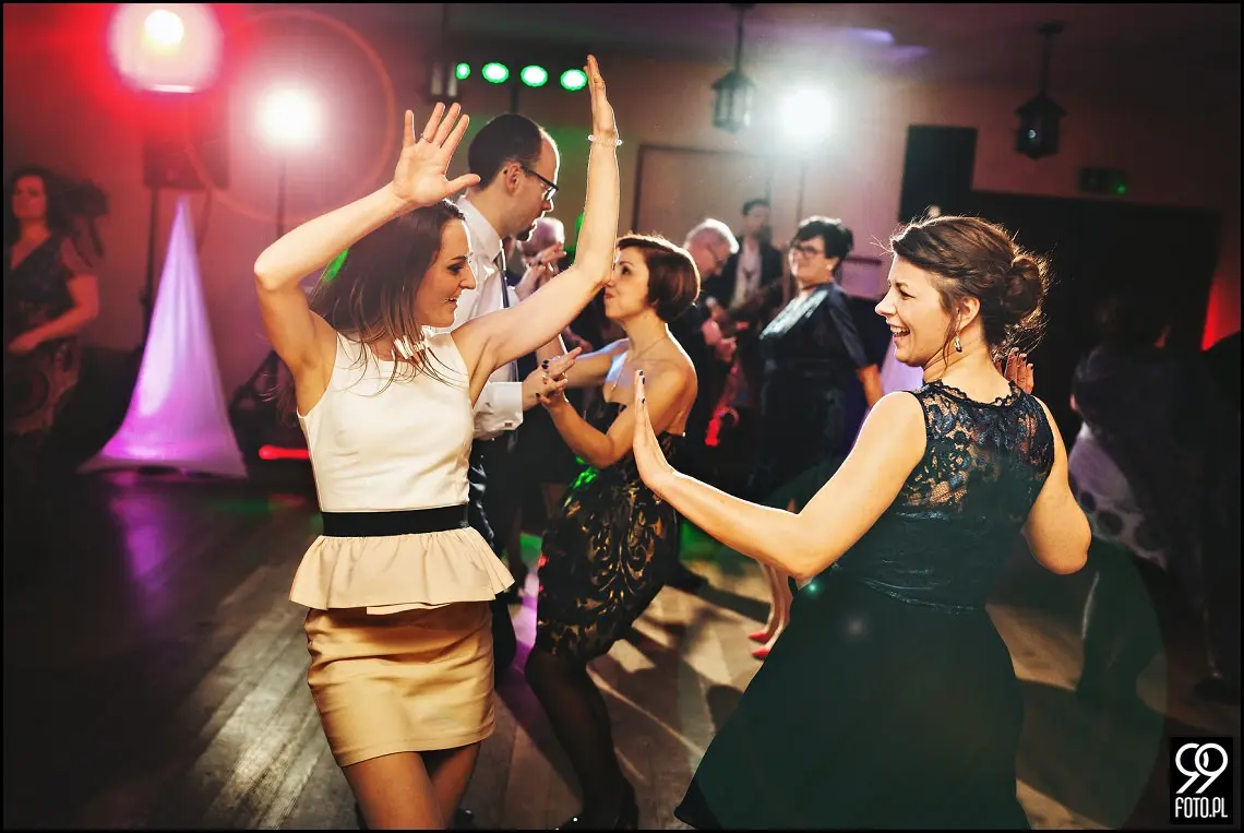 Karczma Pod Kogutkiem Krzywaczka, reportaż ślubny Maków Podhalański