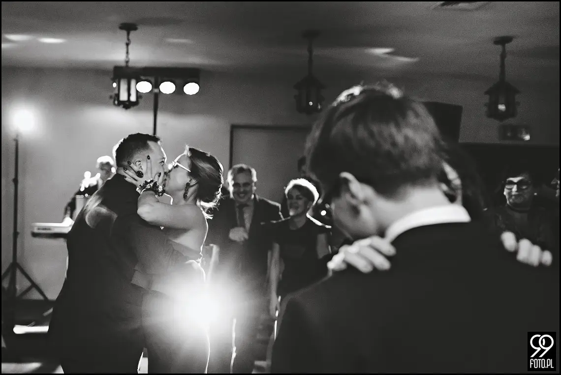 Karczma Pod Kogutkiem Krzywaczka, reportaż ślubny Maków Podhalański