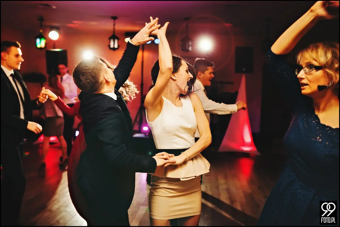 Karczma Pod Kogutkiem Krzywaczka, reportaż ślubny Maków Podhalański