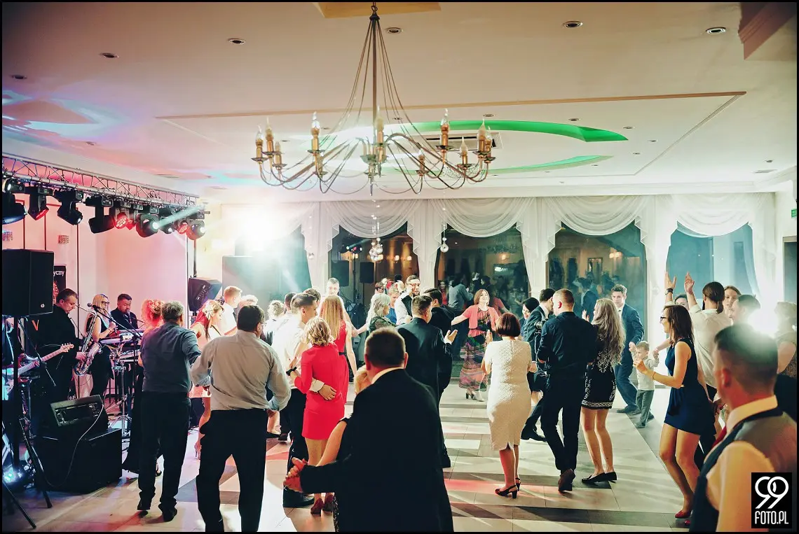 Villa Marina Dąbrowa Górnicza, sala weselna nad jeziorem, ślub na śląsku