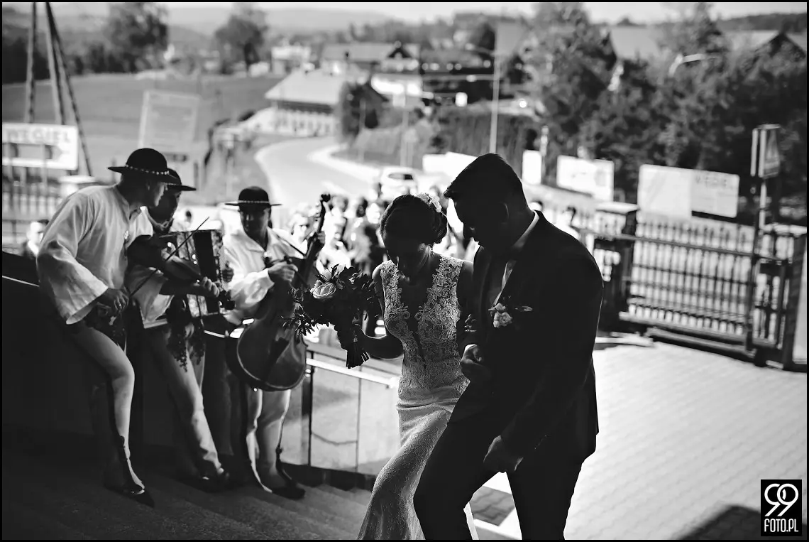 Przystań w Kabanosie Spytkowice, zdjęcia ślubne Jordanów, Dom Weselny Spytkowice