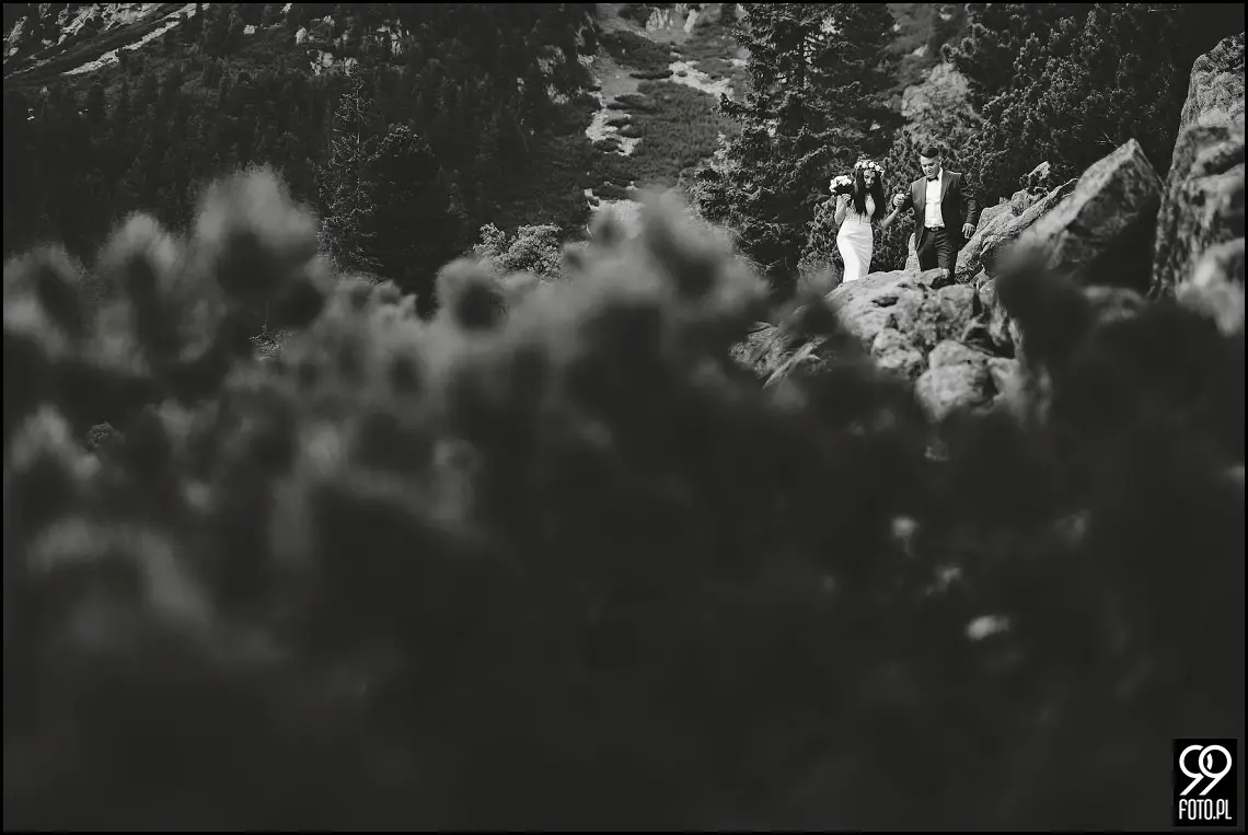 sesja ślubna Popradzki Staw, plener na Słowacji, zdjęcia nad Szczyrbskim Jeziorem