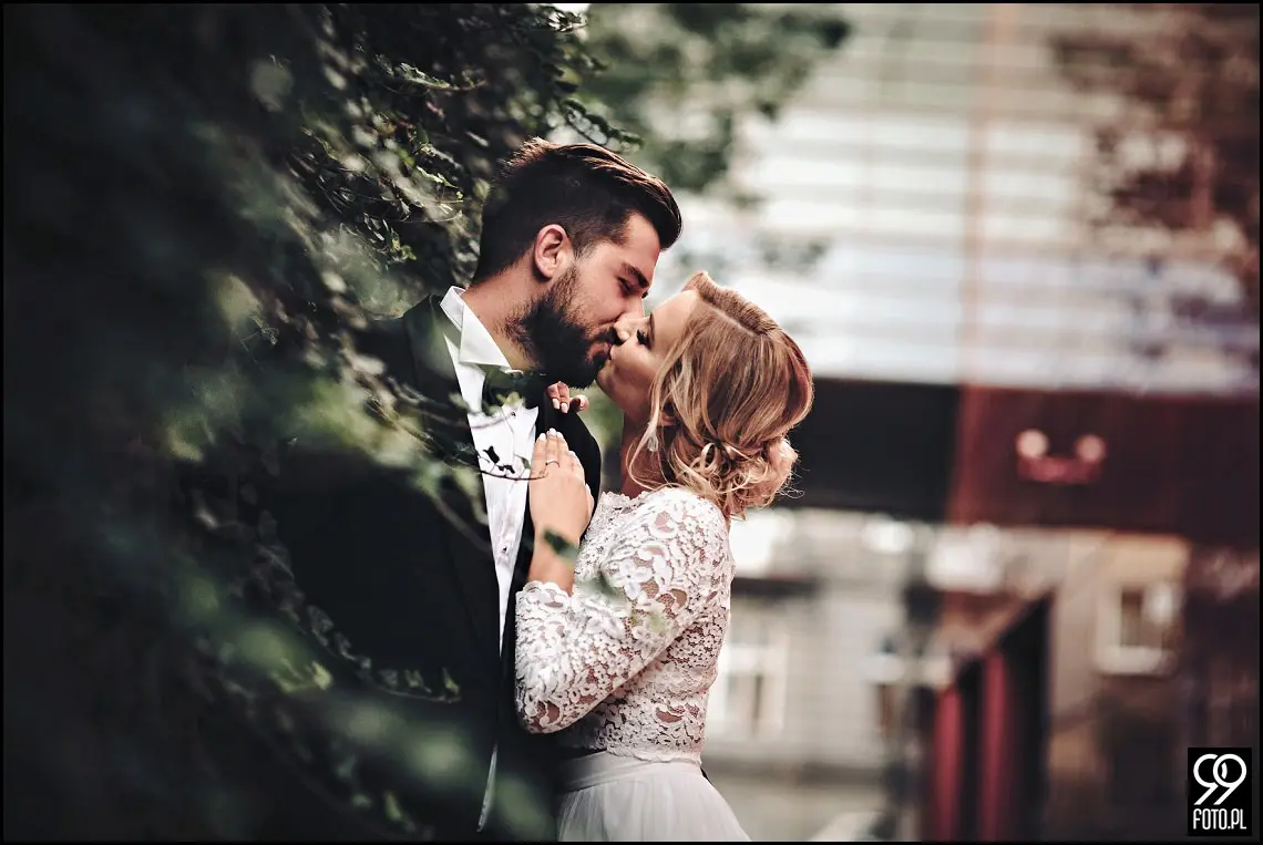 Ogród Botaniczny w Krakowie, ślubna sesja zdjęciowa Kraków, plener ślubny w dzień po ślubie