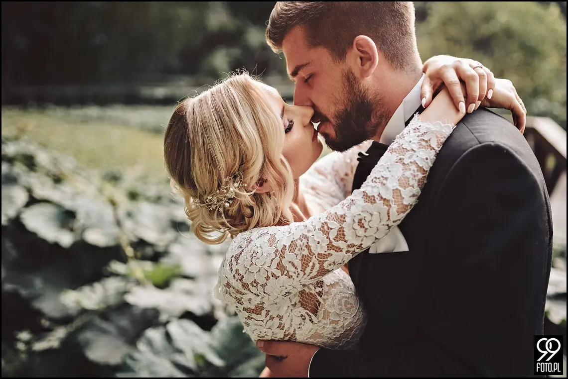 Ogród Botaniczny w Krakowie, ślubna sesja zdjęciowa Kraków, plener ślubny w dzień po ślubie