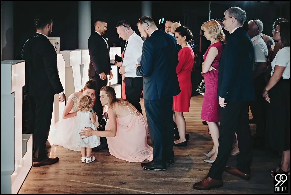 restauracja tiffany wola filipowska, fotograf na ślub krzeszowice, first look na dachu wieżowca