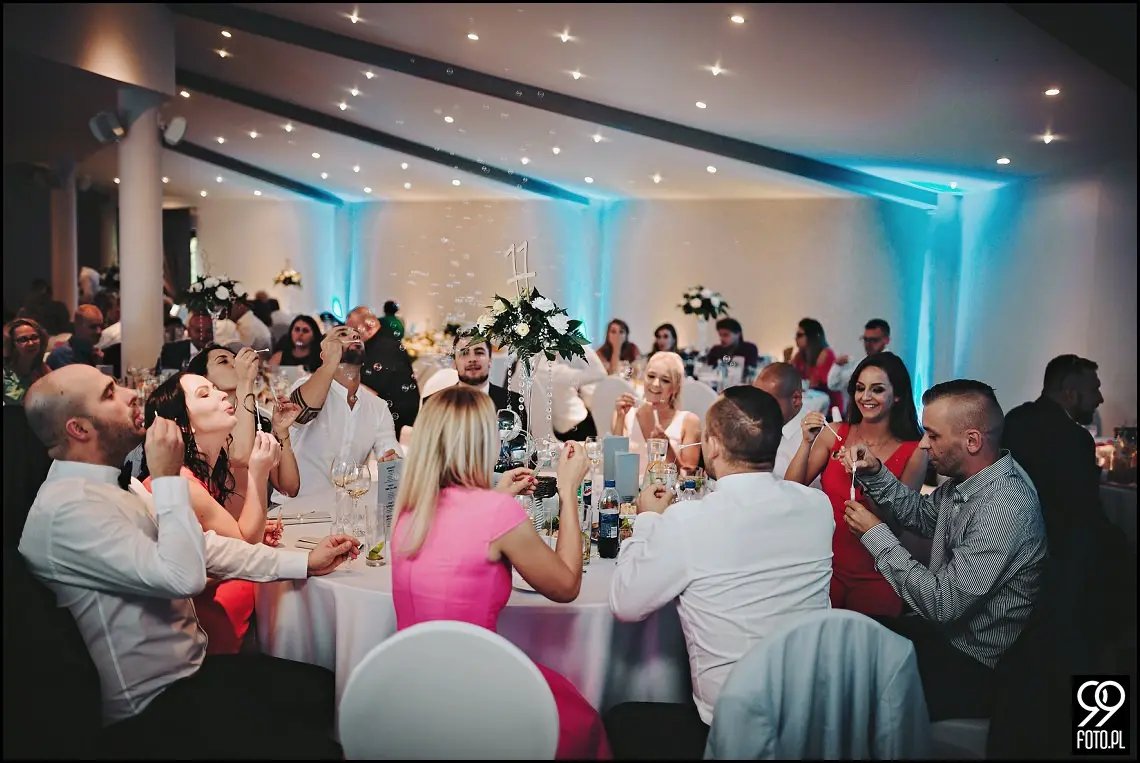 restauracja tiffany wola filipowska, fotograf na ślub krzeszowice, first look na dachu wieżowca