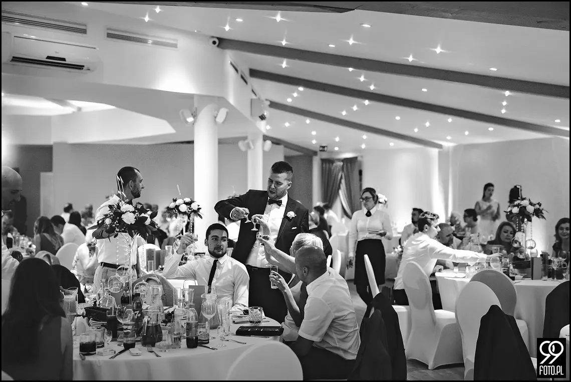 restauracja tiffany wola filipowska, fotograf na ślub krzeszowice, first look na dachu wieżowca