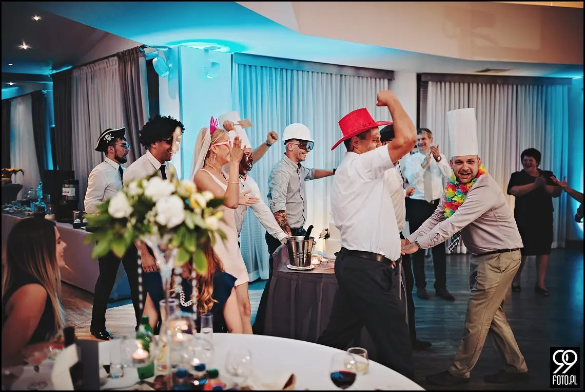 restauracja tiffany wola filipowska, fotograf na ślub krzeszowice, first look na dachu wieżowca