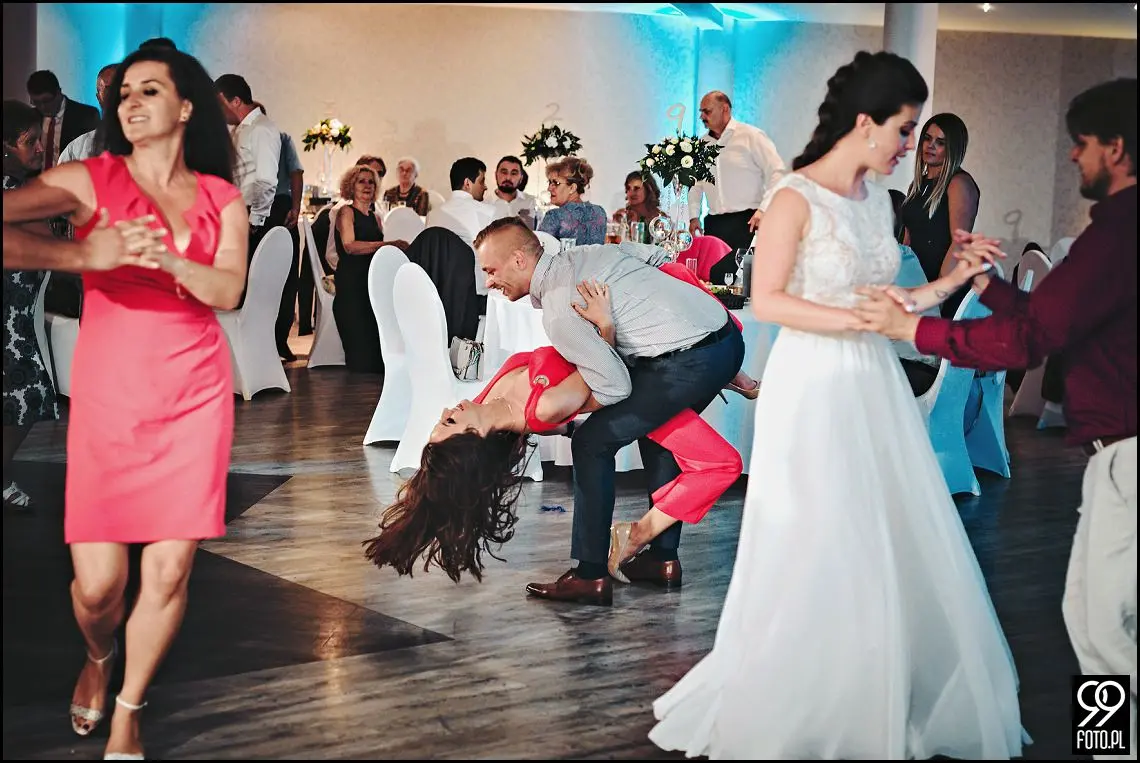 restauracja tiffany wola filipowska, fotograf na ślub krzeszowice, first look na dachu wieżowca