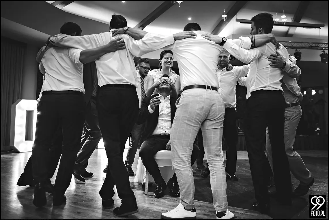 restauracja tiffany wola filipowska, fotograf na ślub krzeszowice, first look na dachu wieżowca