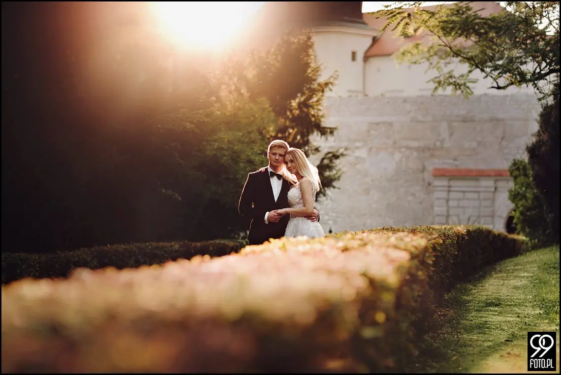 Sesja ślubna Zamek Pieskowa Skała, Zamek Korzkiew, miejsce na sesję plenerową w Krakowie