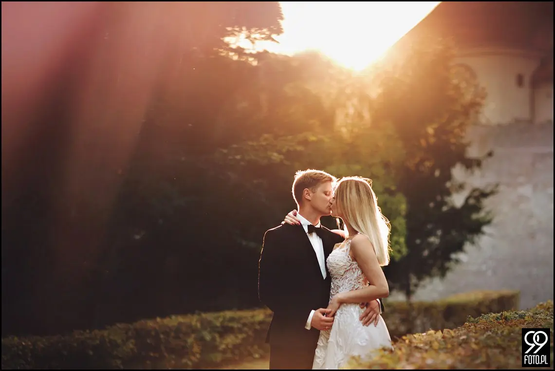 Sesja ślubna Zamek Pieskowa Skała, Zamek Korzkiew, miejsce na sesję plenerową w Krakowie