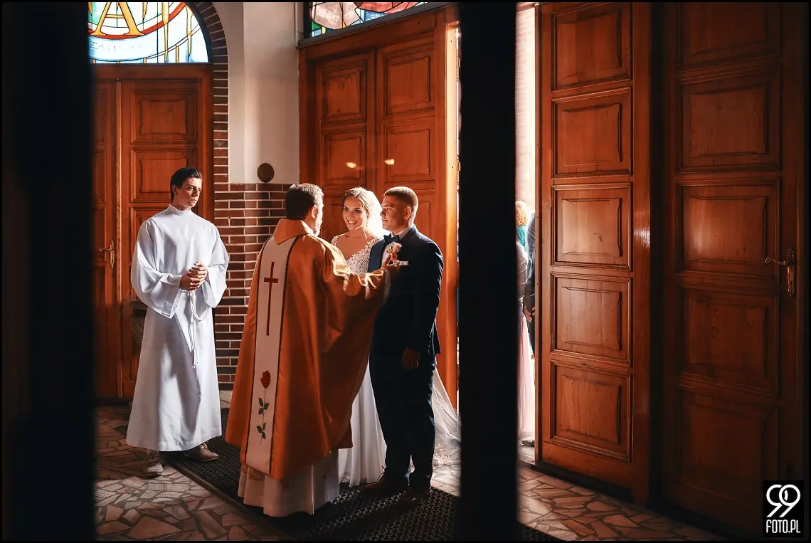 Hotel Junior Skotnicka, dobry fotograf ślubny Skawina, zdjęcia ślubne w Skawinie