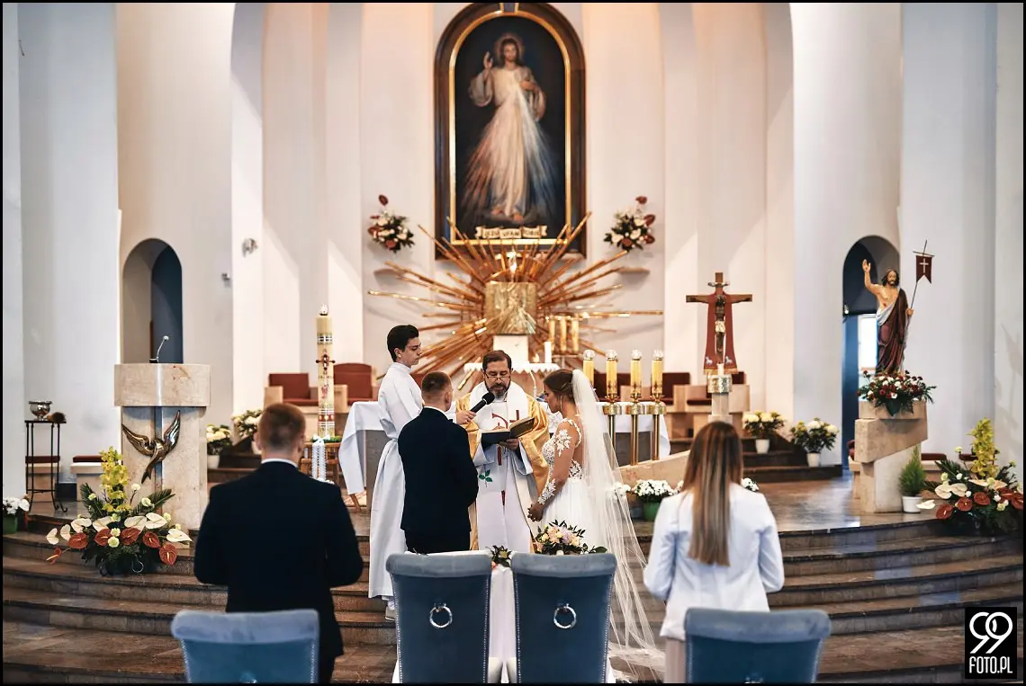 Hotel Junior Skotnicka, dobry fotograf ślubny Skawina, zdjęcia ślubne w Skawinie