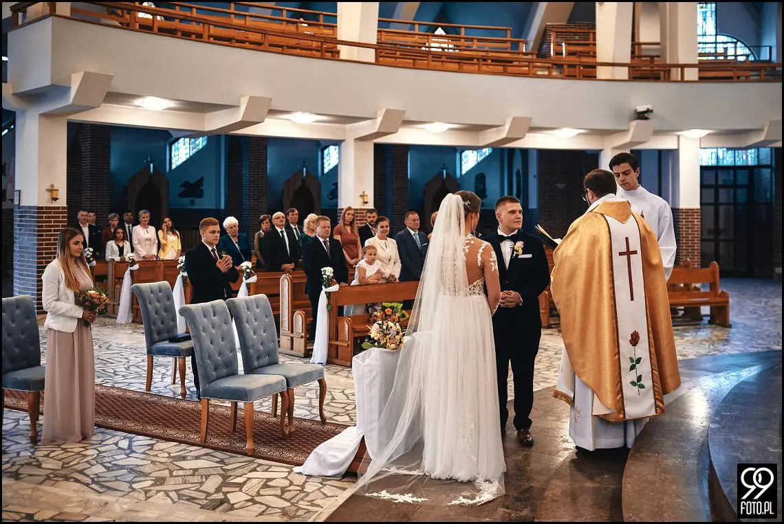 Hotel Junior Skotnicka, dobry fotograf ślubny Skawina, zdjęcia ślubne w Skawinie