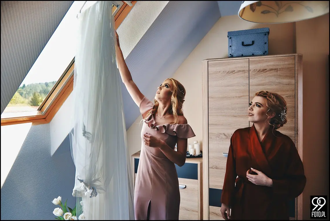 dobry fotograf na wesele, wesele w Tokarni, strażackie tradycje weselne