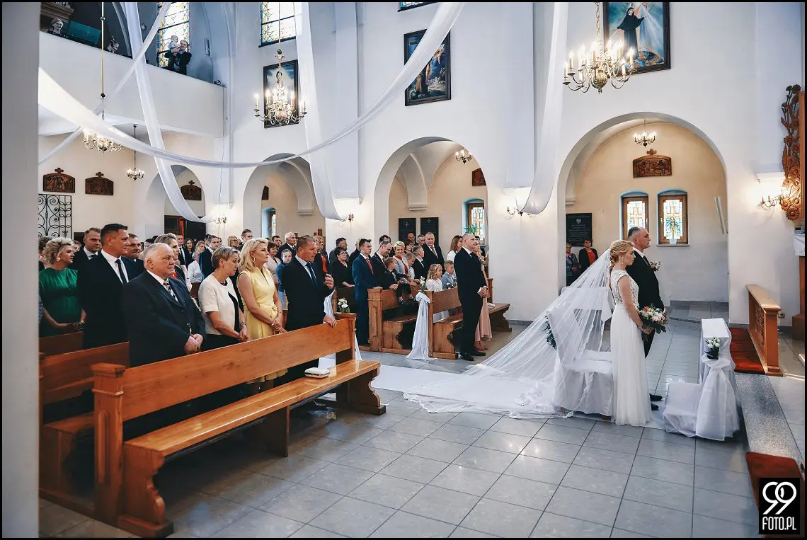 dobry fotograf na wesele, wesele w Tokarni, strażackie tradycje weselne