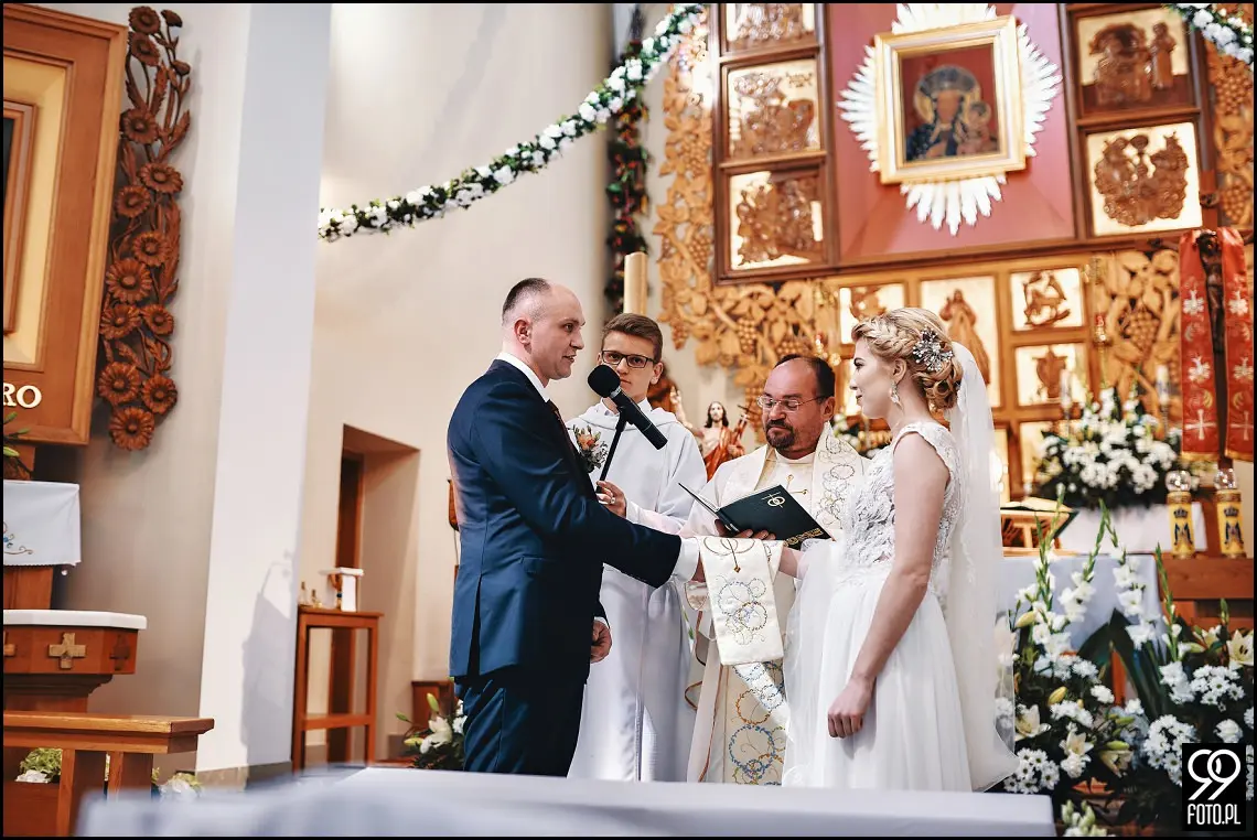 dobry fotograf na wesele, wesele w Tokarni, strażackie tradycje weselne