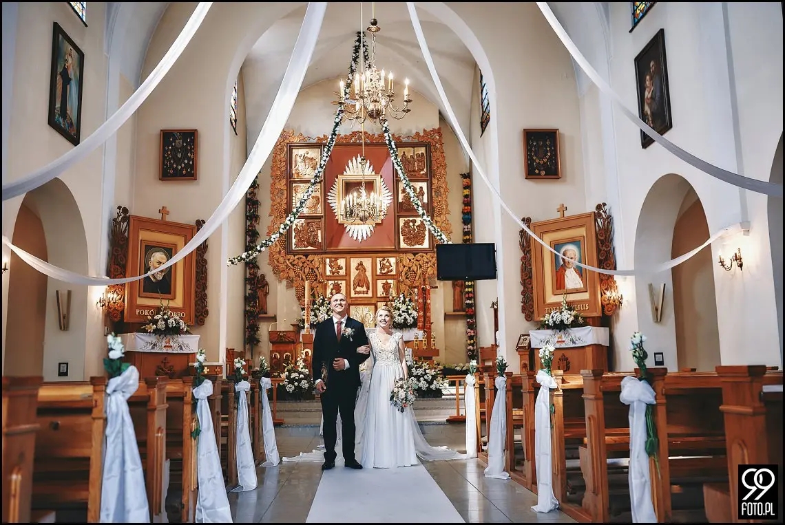 dobry fotograf na wesele, wesele w Tokarni, strażackie tradycje weselne