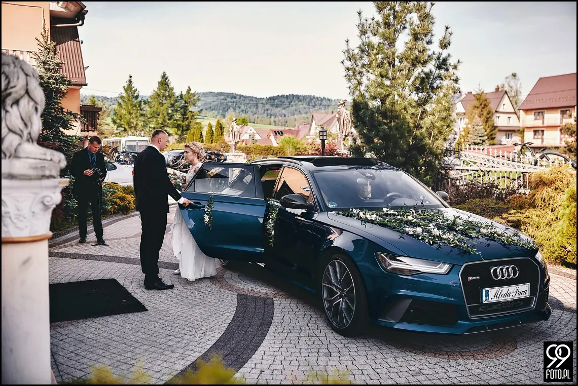 dobry fotograf na wesele, wesele w Tokarni, strażackie tradycje weselne