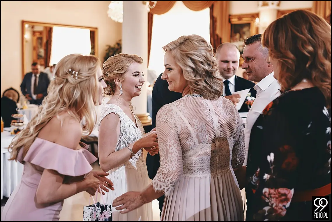 dobry fotograf na wesele, wesele w Tokarni, strażackie tradycje weselne